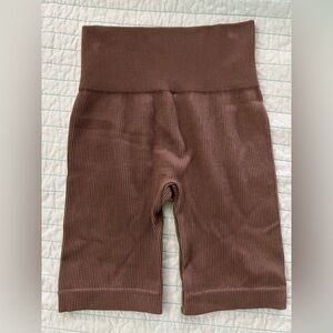 NWT Commando  Ribbed Bike Shorts - Brown
